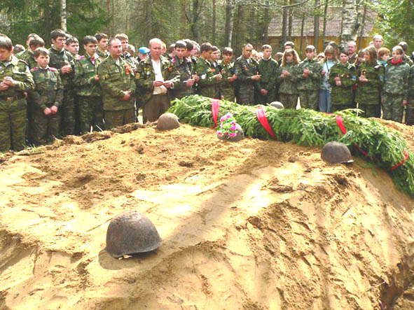 8 мая 2007 г. - мемориал Малукса