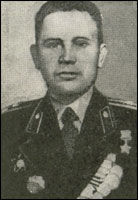 Герой Советского Союза, полковник Александр Корнилович Едемский. Звание присвоено Указом Президиума Верховного Совета СССР 10 апреля 1945 г.